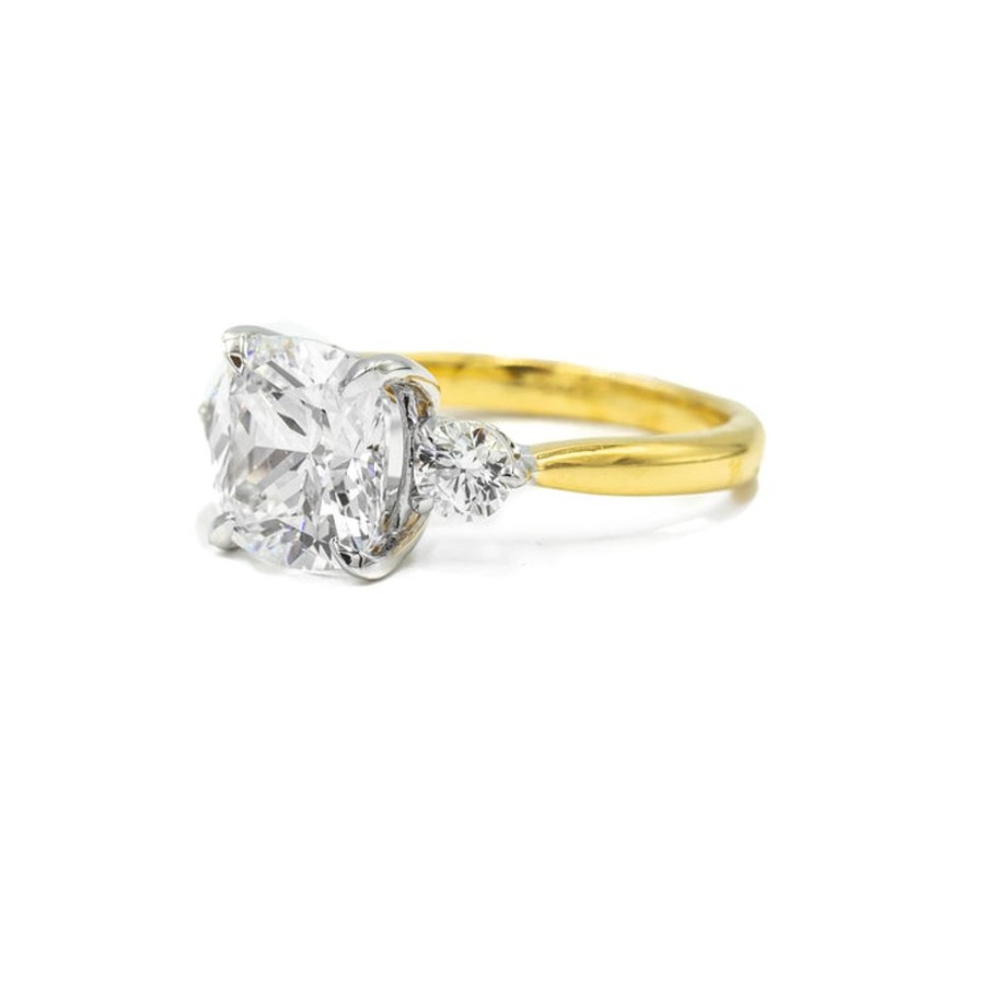 Classic Bridal Stuller | 14K Cushion 3-Stone Diamond Ring