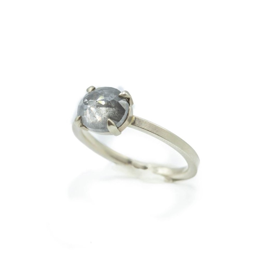 Alternative & Unique Malka Diamonds | 1.60Ct Oval-Cut Salt & Pepper Diamond Ring