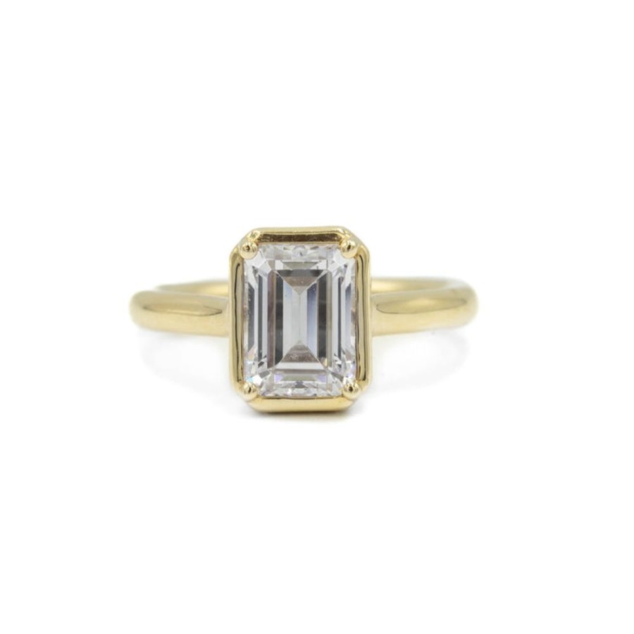 Classic Bridal Uneek | 14Ky Emerald-Cut Hidden Halo Bezel Diamond Ring