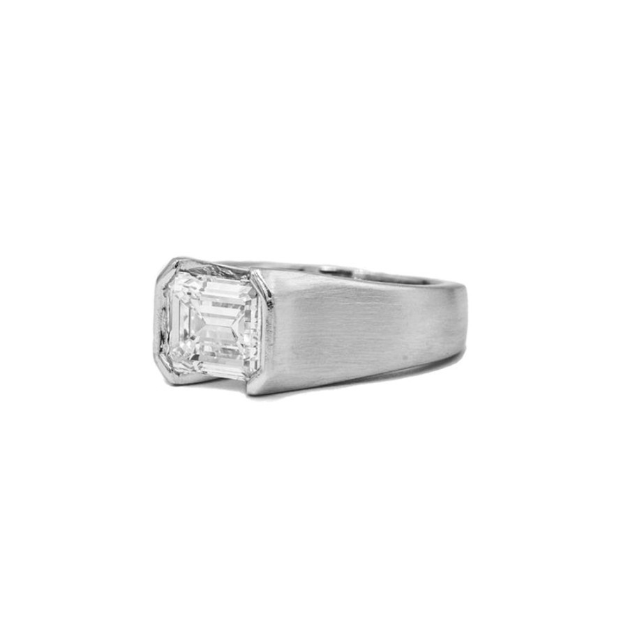 Classic Bridal Malka Diamonds | Platinum 3.10Ct Emerald-Cut Semi-Bezel Diamond Ring