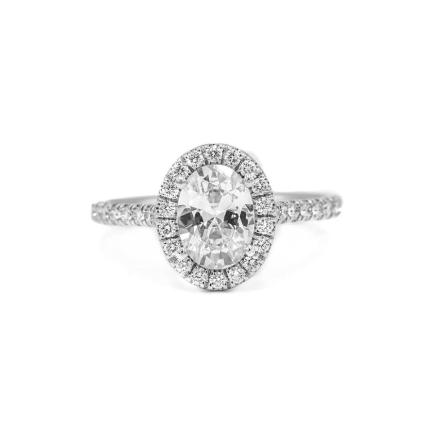 Classic Bridal Joshua J | 14Kw Oval-Cut Halo Diamond Ring