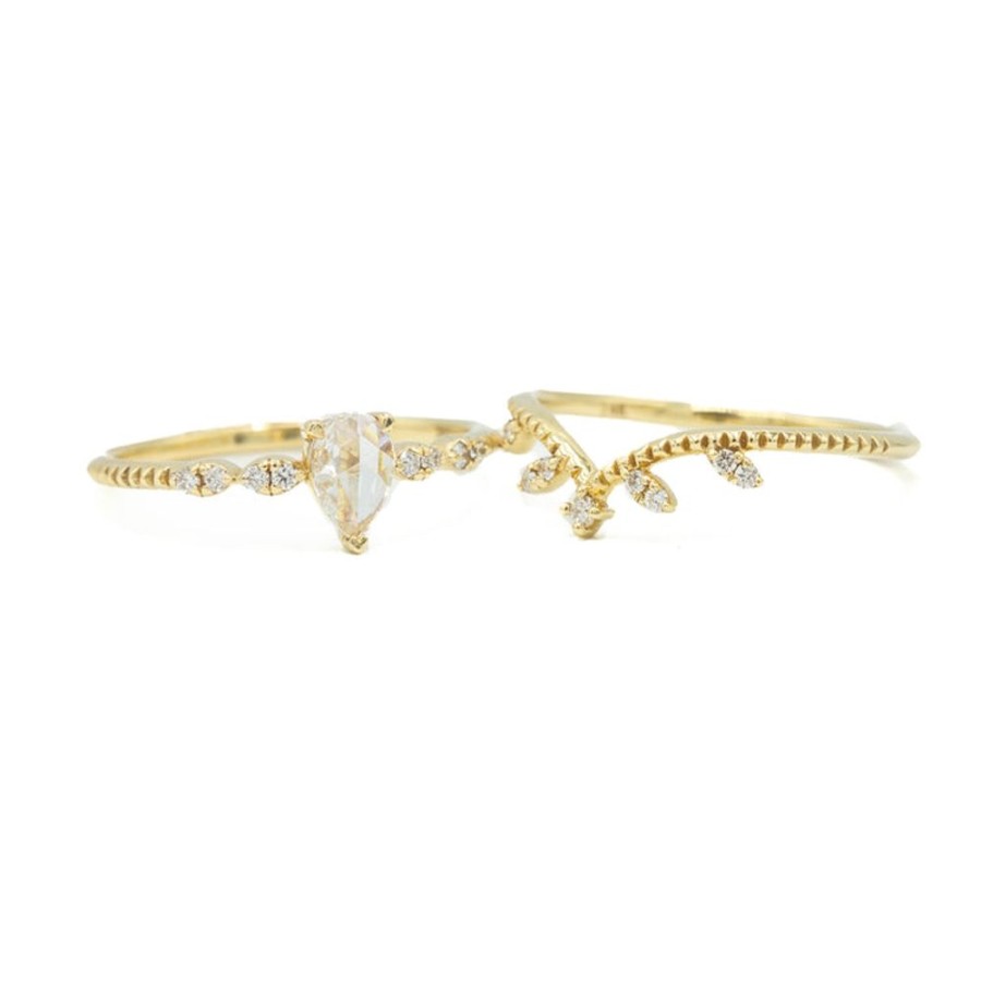 Classic Bridal Parade | 14Ky .23Ct Pear-Shaped Chevron Wedding Set