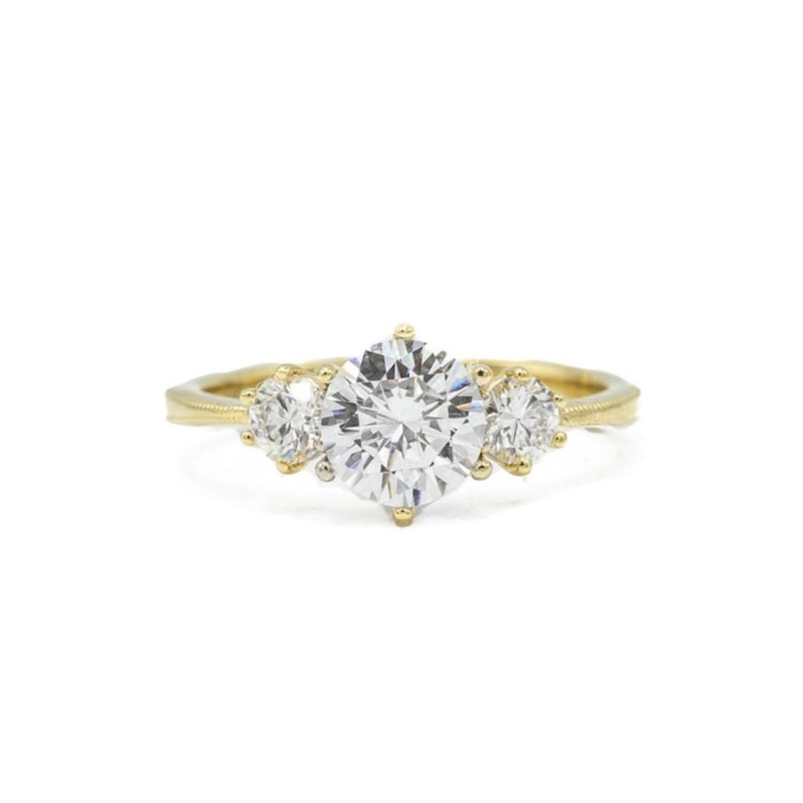 Classic Bridal Parade | 14Ky 6-Prong 3 Stone Round Diamond Ring