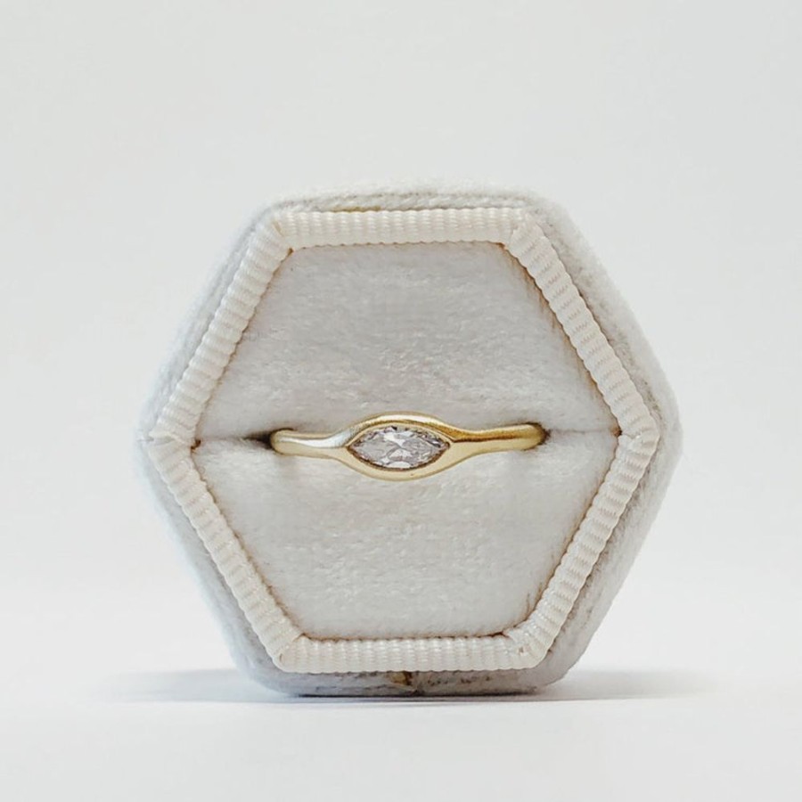 Alternative & Unique Peite Baleine | 0.24Ct East West Marquise Bezel In 18K Yellow Gold By Petite Baleine J