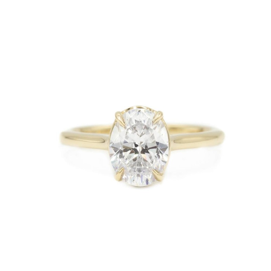 Classic Bridal Joshua J | 14Ky Oval-Cut Cathedral Diamond Ring